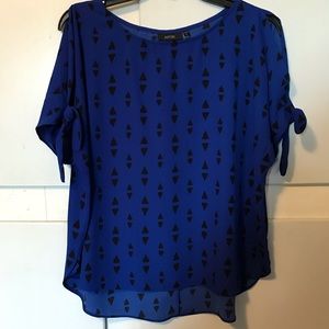 Apt. 9 Cold Shoulder Top